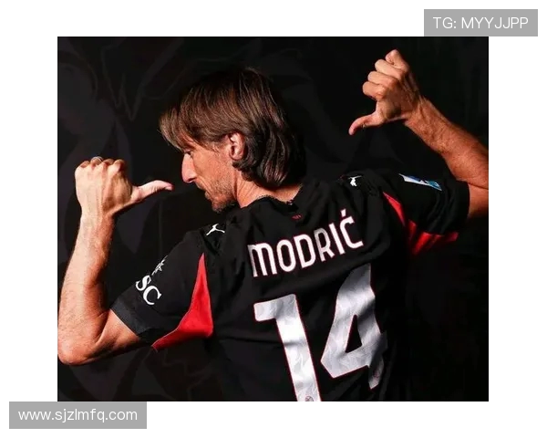 AC米兰重塑辉煌之路从低谷到欧洲足坛再度崛起的传奇征程 AC米兰重塑辉煌之路从低谷到欧洲足坛再度崛起的传奇征程